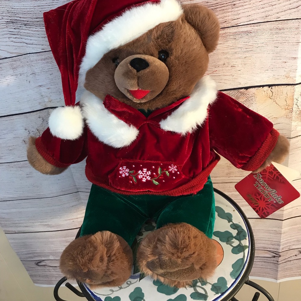 Collectable Snowflake Bear 2007